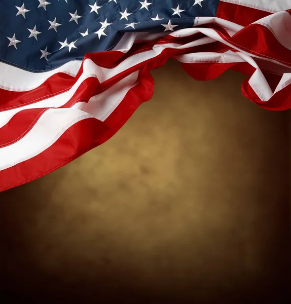Amerikansk Flag Brun Beton Baggrund - Stock-foto
