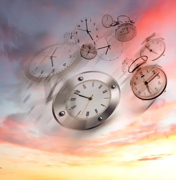 Saatler Içinde Parlak Gök Zaman Uçar — Stok fotoğraf