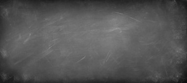 Tahta arka planda tebeşir temizlendi