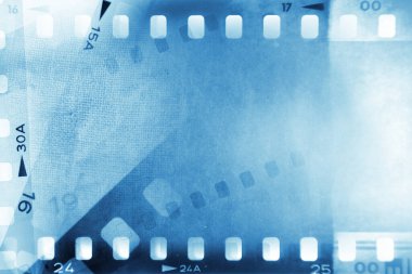 Film negatifleri mavi arka grubu çerçeveler