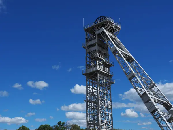 Zamknięta Wieża Zwojowa Regionie Zagłębia Ruhry Przejście Produkcję Energii Przyjazną — Zdjęcie stockowe