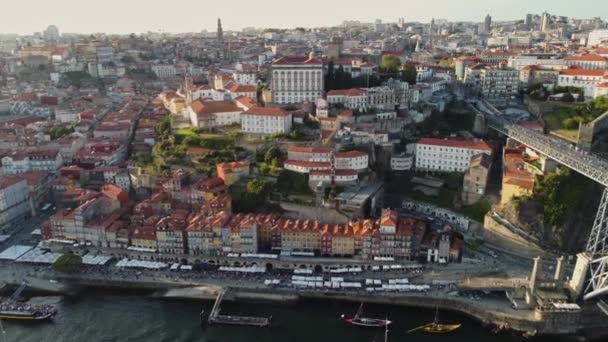 葡萄牙的波尔图古城 4K空中天际线无人机视图 2023年8月20日 — 图库视频影像