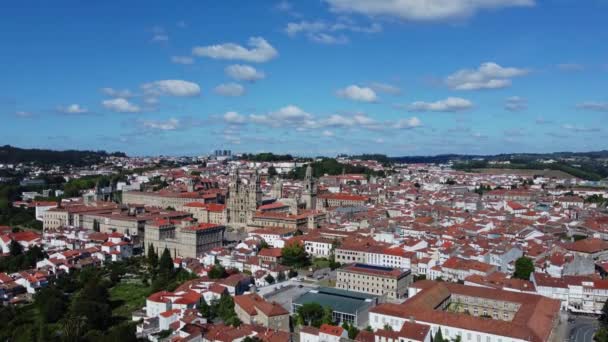 圣地亚哥 孔波斯特拉主教座堂西班牙加利西亚历史名城 Air Skyline Drone View 2023年8月20日 — 图库视频影像