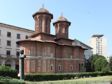 BUCHAREST, ROMANIA - 24 Haziran 2023: Ortodoks Kretzulescu Kilisesi 'nin dış görünümü 