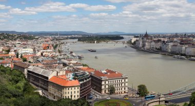 Budapeşte, Macaristan - 1 Temmuz 2018: Budapeşte Havacılık Manzarası, Macaristan. Yukarıdan harika Budapeşte Manzarası.