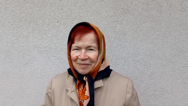 Close Portrait Old Woman Red Hair Headscarf Elderly European Woman — Stock Video