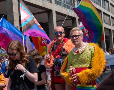 Berlin, Almanya - 23 Temmuz 2022 - Berlin 'de Christopher Street Day (CSD). Yıllık Avrupa LGBTQ kutlamaları.