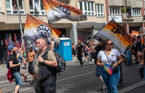 Berlin, Almanya - 22 Temmuz 2023 - Berlin 'de Christopher Street Day (CSD) olarak da bilinen Berlin Onur Günü.