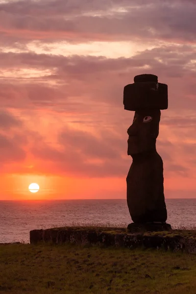 Ahu Tahai Pôr Sol Ilha Páscoa Chile — Fotografia de Stock