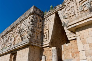 Uxmal - Antik Maya şehir kalıntıları. Yucatan, Meksika