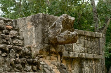 Yılan heykel, kalıntıları, Chichen Itza Kolomb öncesi Maya şehir, Meksika