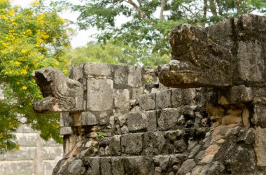 Yılan heykel, kalıntıları, Chichen Itza Kolomb öncesi Maya şehir, Meksika
