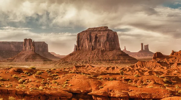 Úžasná Scenérie Monument Valley Hranici Mezi Arizonou Utahem Spojené Státy Stock Fotografie