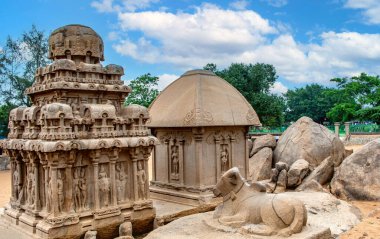 Beş rathas kompleksi Mamallapuram, Tamil Nadu, Hindistan'da. UNESCO Dünya Mirası.