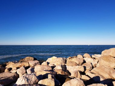 Deniz manzarası çok güzel. Doğa