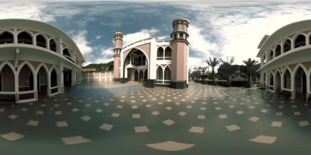 イスラム教徒の建物とモスクの内部広場の外観の360 歴史記念物 — ストック動画
