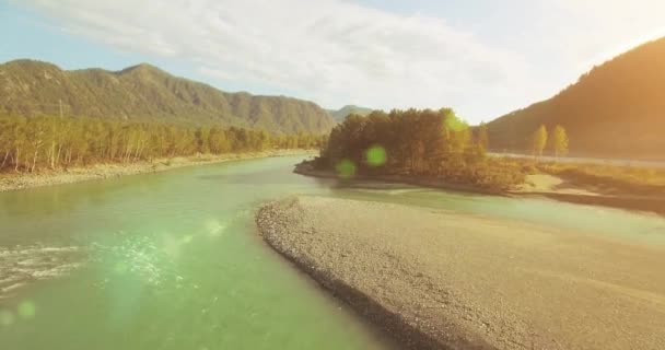 Uhd Aerial View Low Flight Fresh Cold Mountain River Cloudy — Stock Video