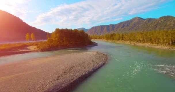 Uhd Aerial View Low Flight Fresh Cold Mountain River Cloudy — Stock Video