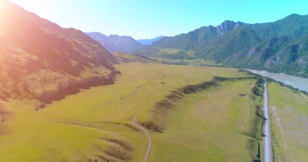 Aerial Uhd Mid Air Flight Rural Mountain Road Meadow Sunny — Stock Video