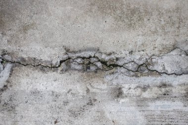Cracked concrete building broken wall