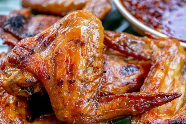 Grilled Chicken Wings with Chili Fish Sauce