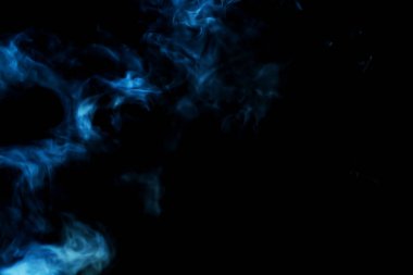 Çeşitli şekillerde duman çeşitli dekoratif işler için kullanılabilir.