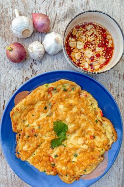 Thai omelets with fish sauce