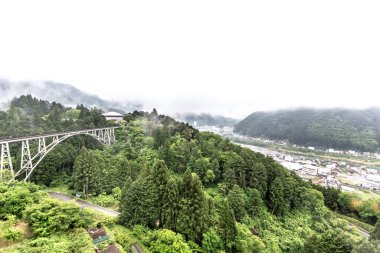 Yeni Zelanda şehrinin havadan görünüşü