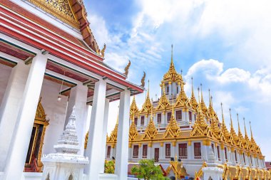 Wat Ratchanatdaram (Loha Prasat) Bangkok, Tayland.