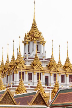 Wat Ratchanatdaram (Loha Prasat) Bangkok, Tayland.