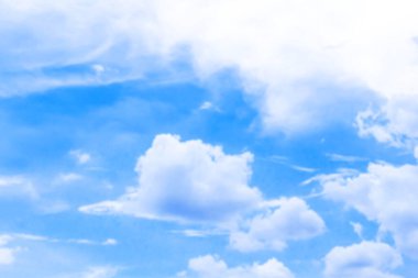 Mavi gökyüzü ve bulutlar arka plan