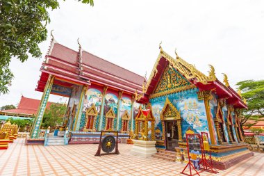 Wat phra tapınağı Doi suthep, Tayland 'ın Chiang Mai bölgesinde bir Budist tapınağıdır..