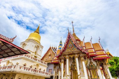 Bangkok, Tayland 'daki Wat Po' nun altın tapınağı..