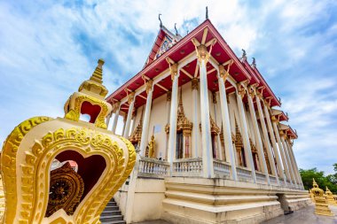 Altın Buddha tapınakta ne phra Doi suthep, Chiang Mai, thailand
