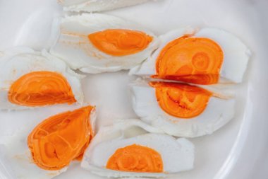 Kase haşlanmış yumurta