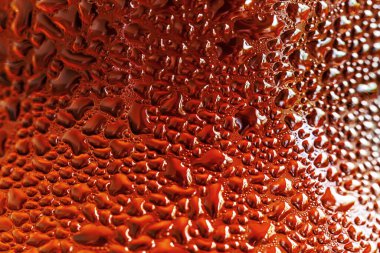 Bir bardak portakal suyunun makro çekimi.