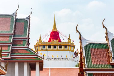 Wat Saket Tapınağı ya da Altın Dağ Tapınağı, Bangkok, Tayland.