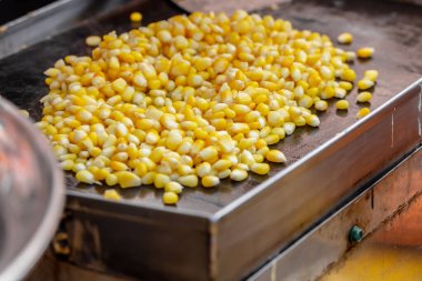 Mısır koçanı kasede