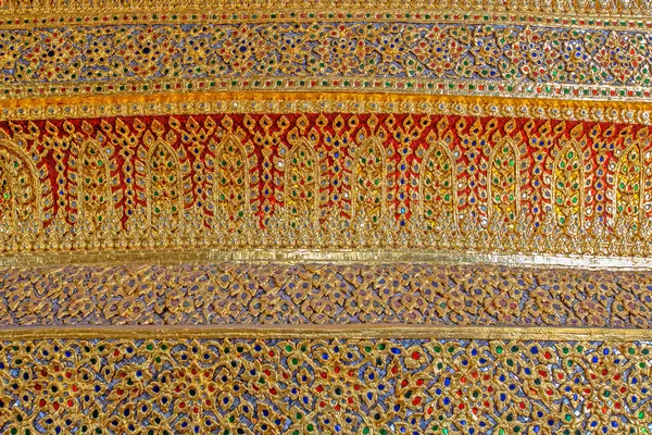 Güzel bir caminin camii.