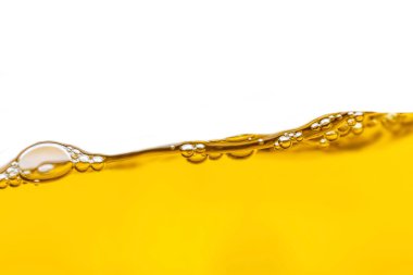 Beyaz arkaplanda yağ sıçraması