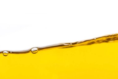 beyaz zemin üzerine yağ damla