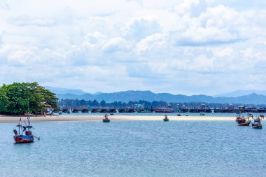 Koh Phangan Adası, Tayland - 22 Nisan 19: 00 Güzel plaj ve Koh Phangan Adası, Tayland
