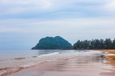 Güzel sahil ve tropikal deniz