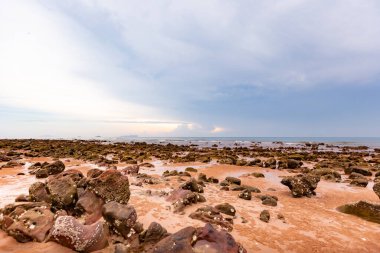 Deniz manzarası çok güzel. Doğa