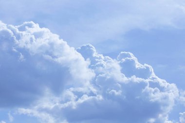 bulut ile güzel gökyüzü