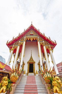 wat rong khun, chiangrai thailand.