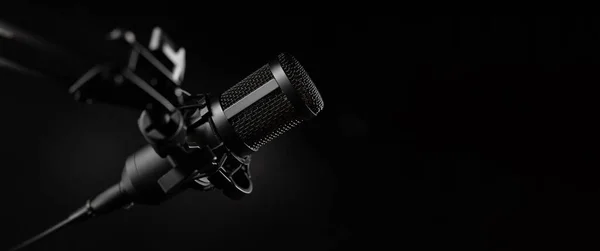 Professional Sound Recording Microphone Black Background Banner Copy Space — Foto Stock
