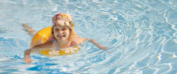 Smiling Little Girl Having Fun Swimming Pool Inflatable Ring Banner — Stock Photo, Image
