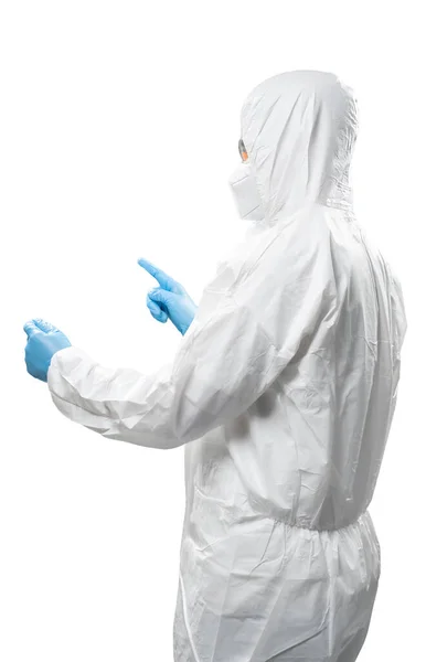 Worker Wears Medical Protective Suit White Coverall Suit Mask Goggles — Stock Photo, Image