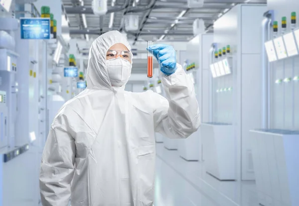 Worker Wears Medical Protective Suit White Coverall Suit Test Tube — Foto Stock